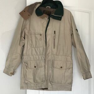 Vintage Eddie Bauer Mens coat, missing one snap button